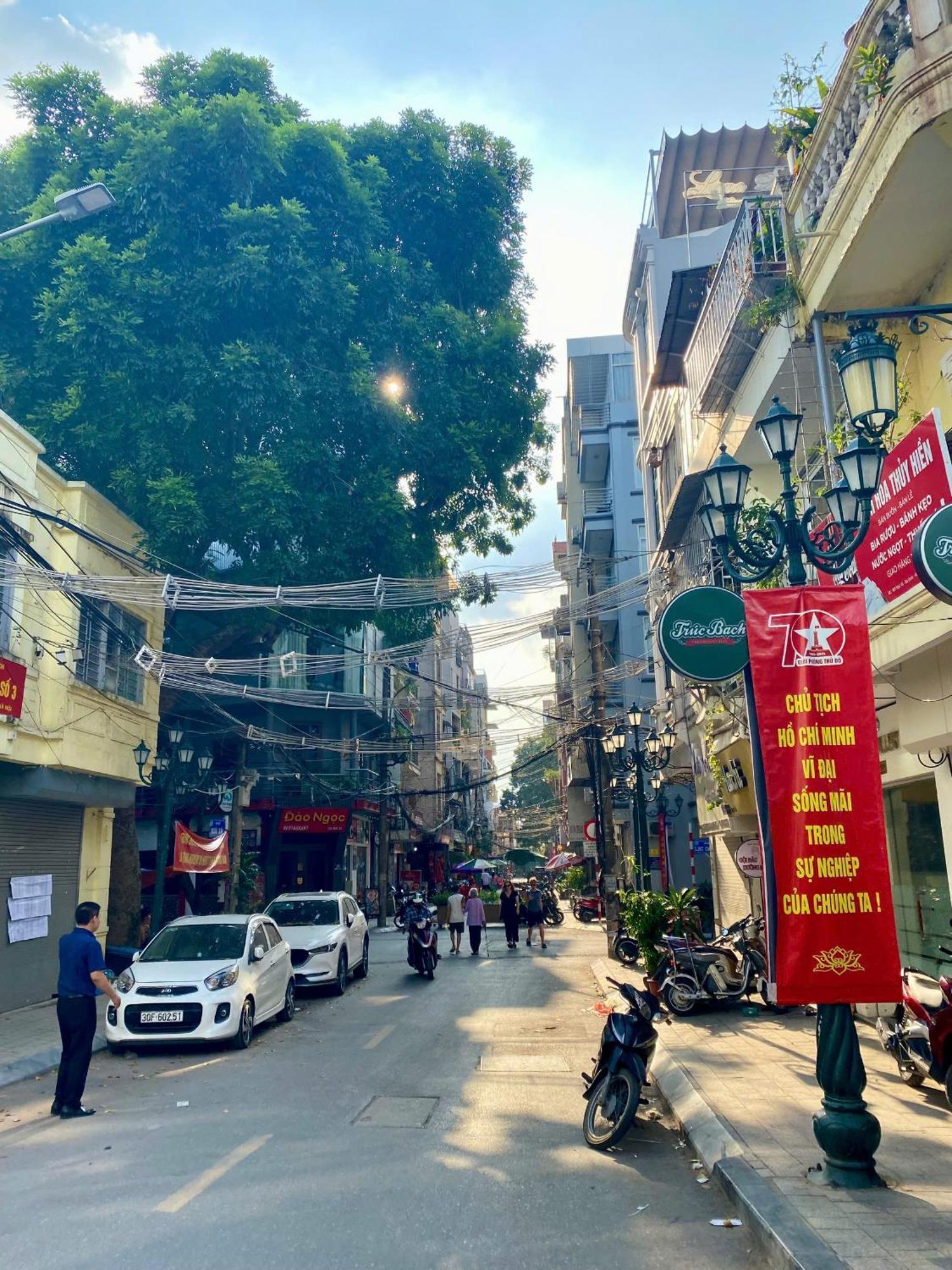 Luxe Paradise Premium Hotel ハノイ市 エクステリア 写真