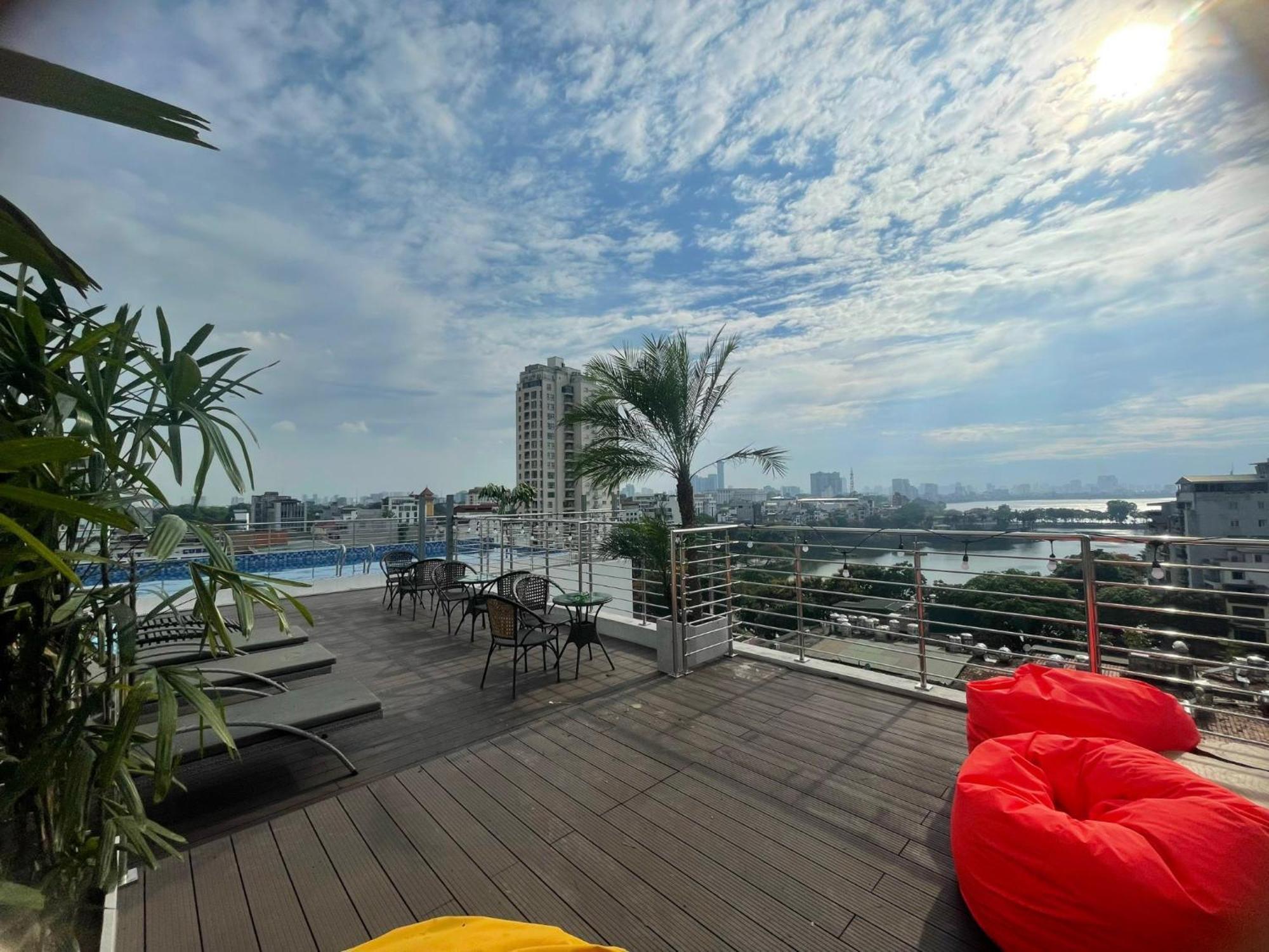 Luxe Paradise Premium Hotel ハノイ市 エクステリア 写真