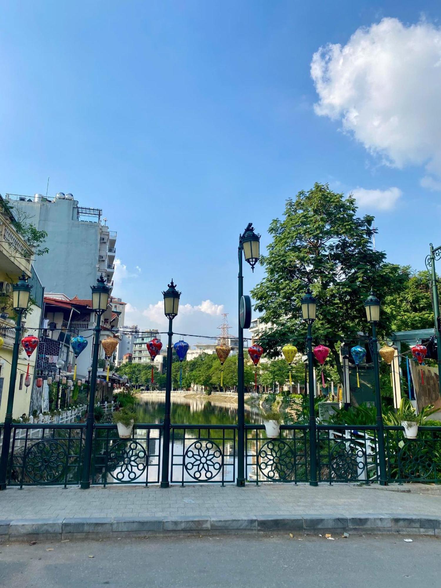 Luxe Paradise Premium Hotel ハノイ市 エクステリア 写真