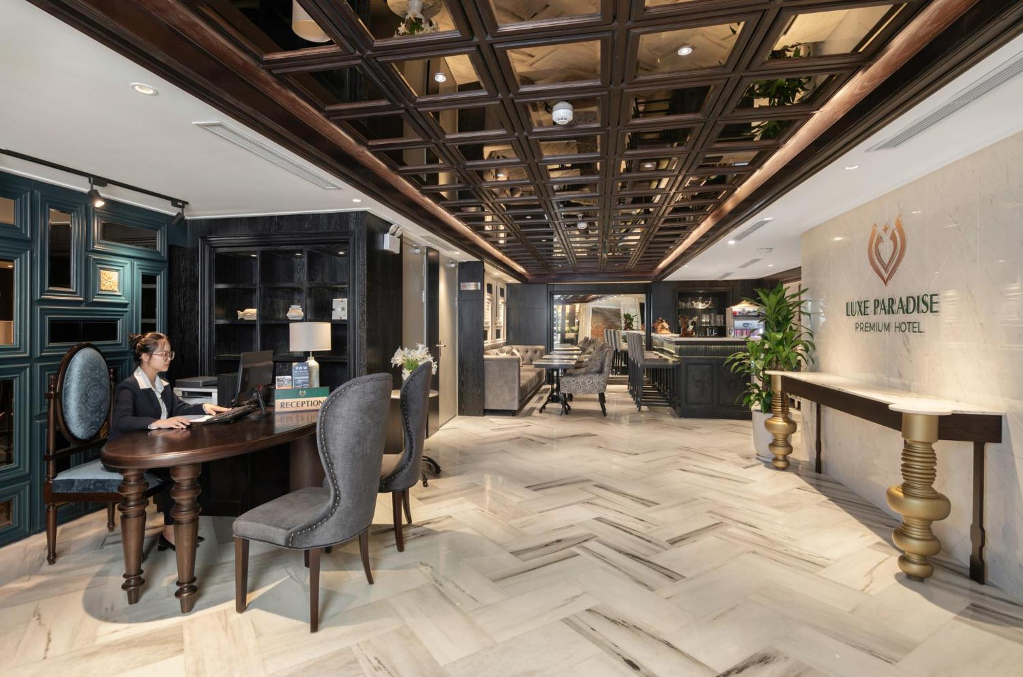 Luxe Paradise Premium Hotel ハノイ市 エクステリア 写真