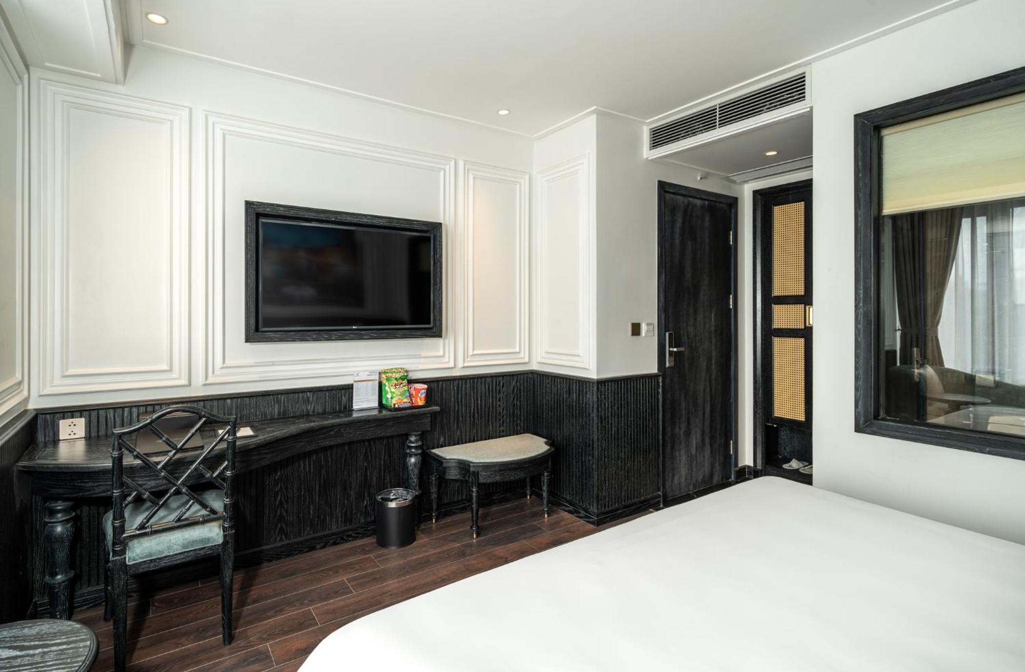 Luxe Paradise Premium Hotel ハノイ市 エクステリア 写真