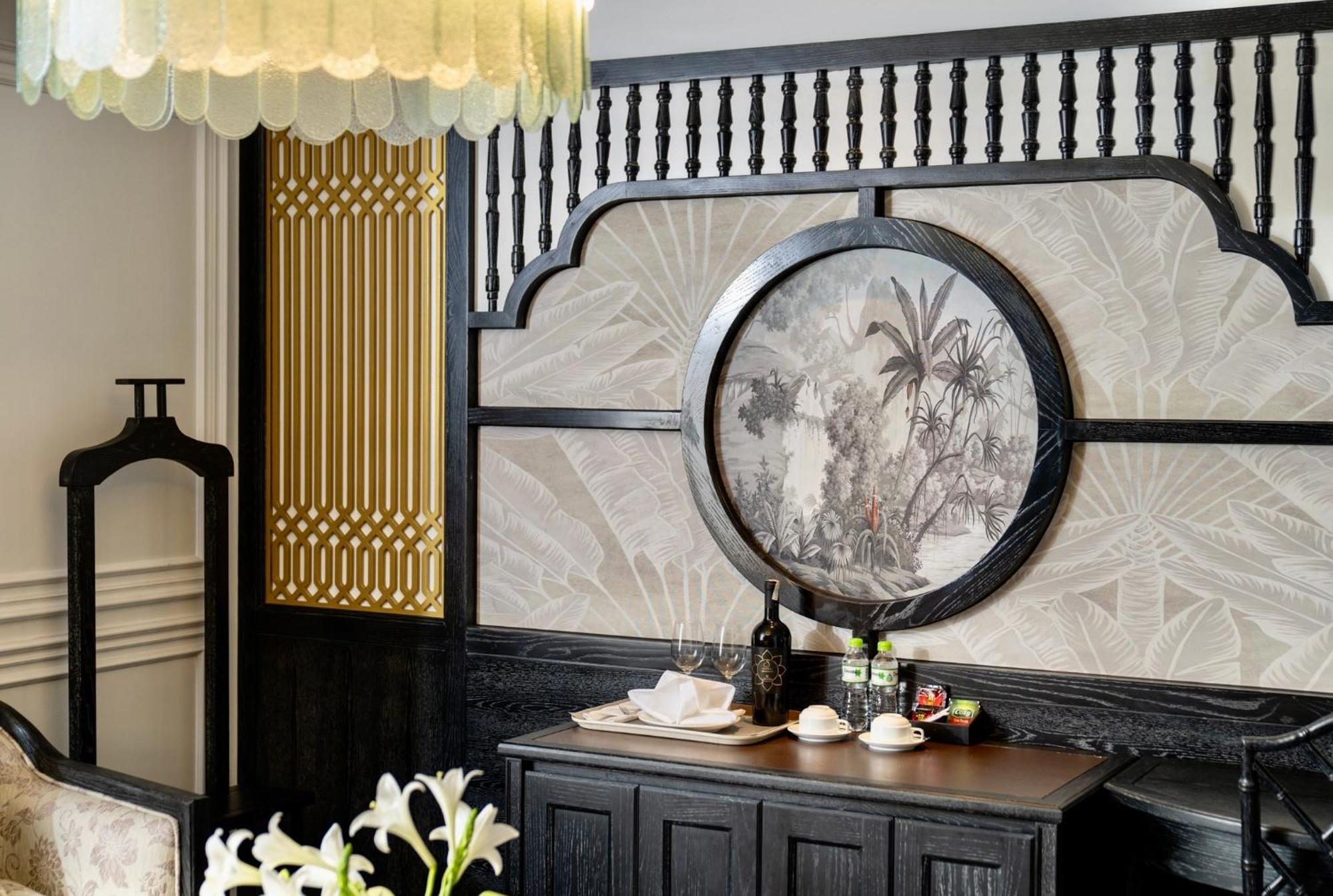 Luxe Paradise Premium Hotel ハノイ市 エクステリア 写真